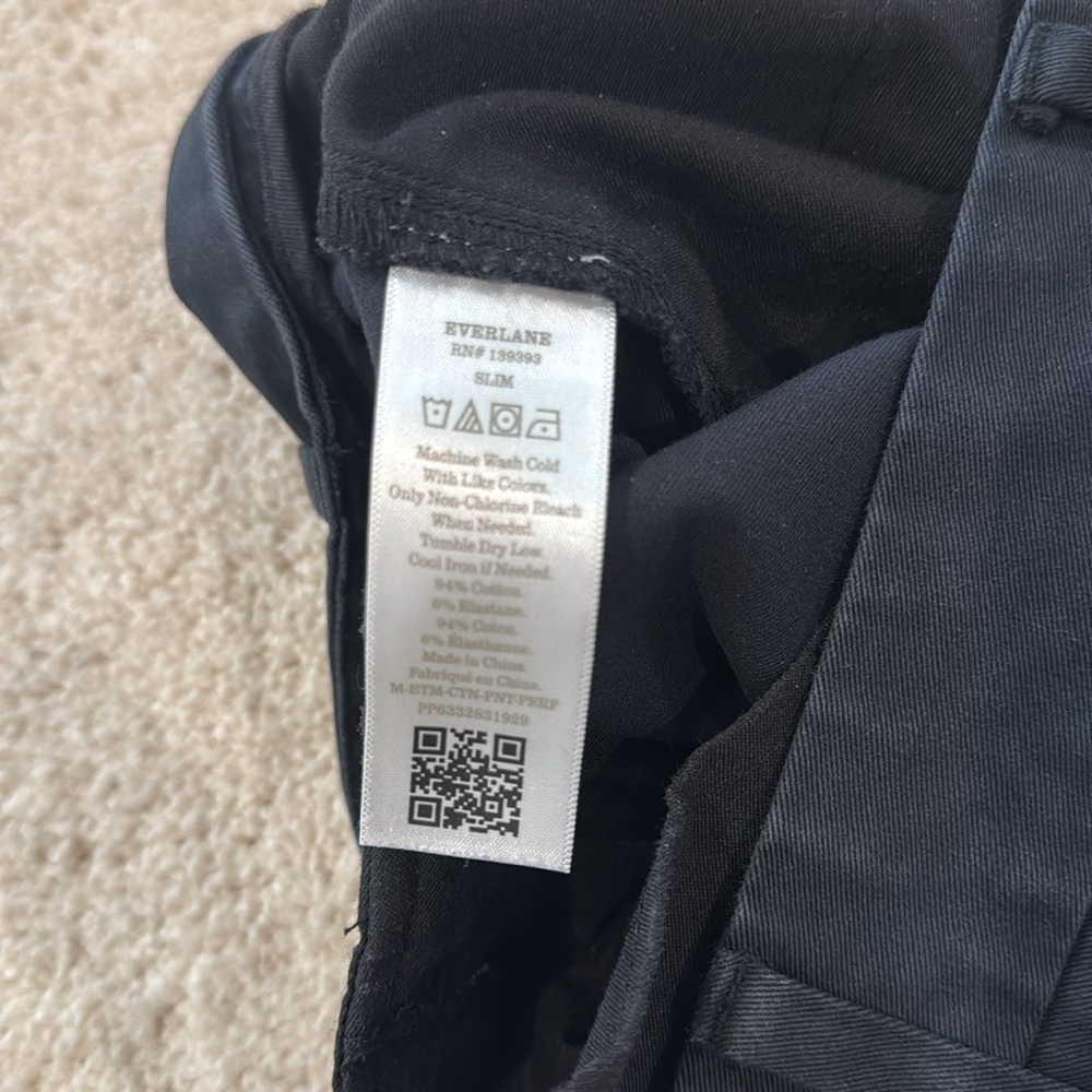 Everlane The Performance Chino | Uniform in Black - 30x30 Slim - Picture 10 of 10